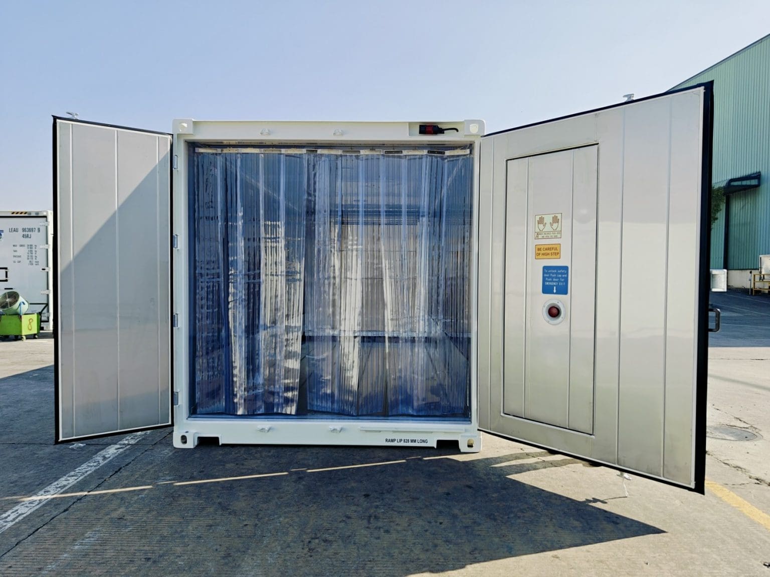 Sizes and internal space