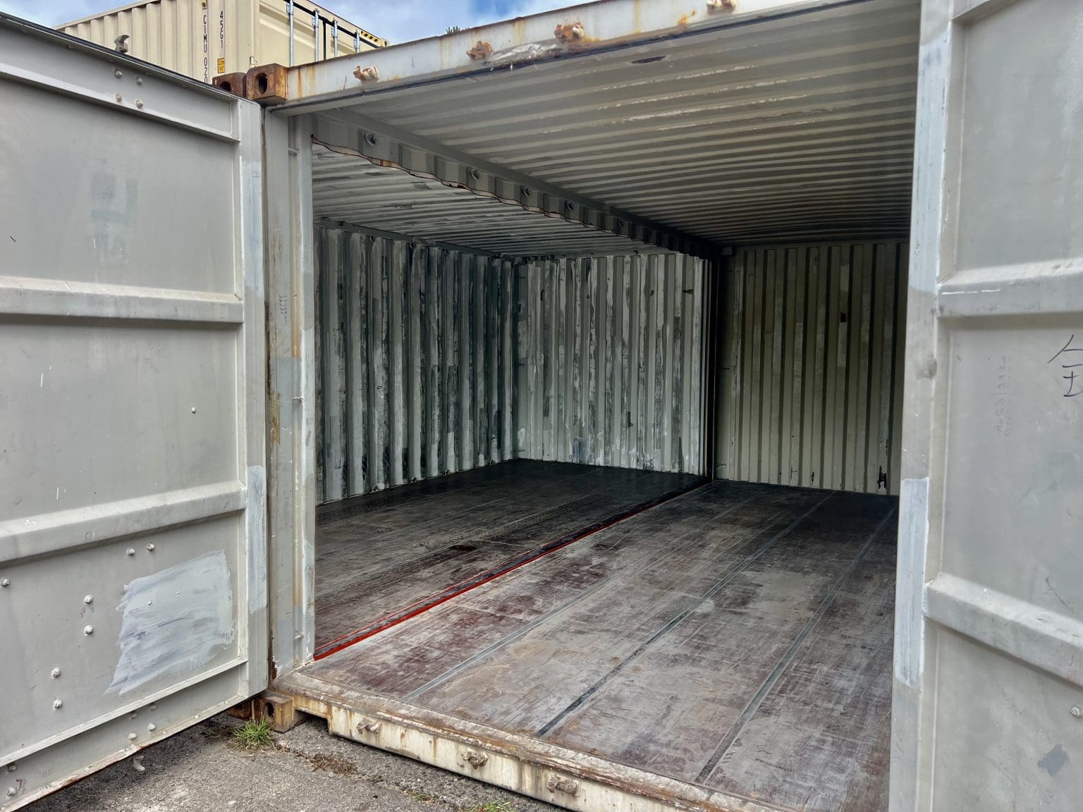 Container hire Whangārei and choosing a grade